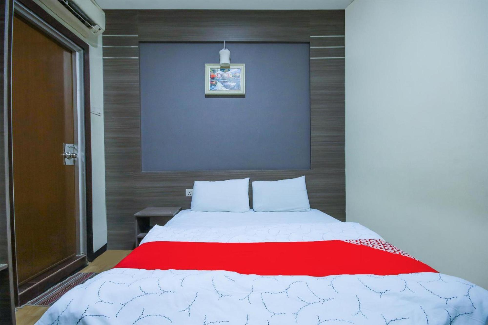Capital O 812 Hotel Smc Seksyen 13 Shah Alam Exterior foto