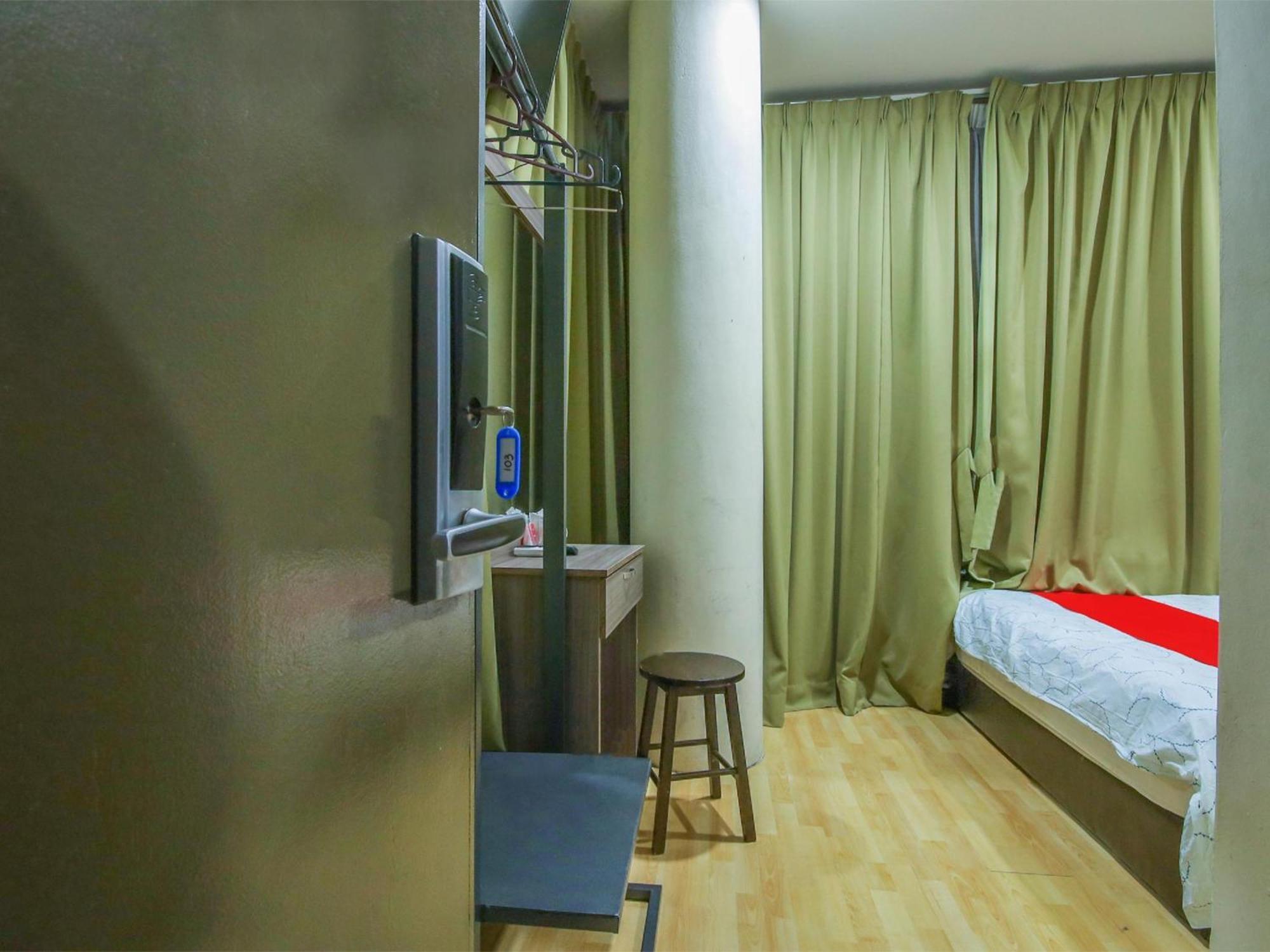 Capital O 812 Hotel Smc Seksyen 13 Shah Alam Exterior foto