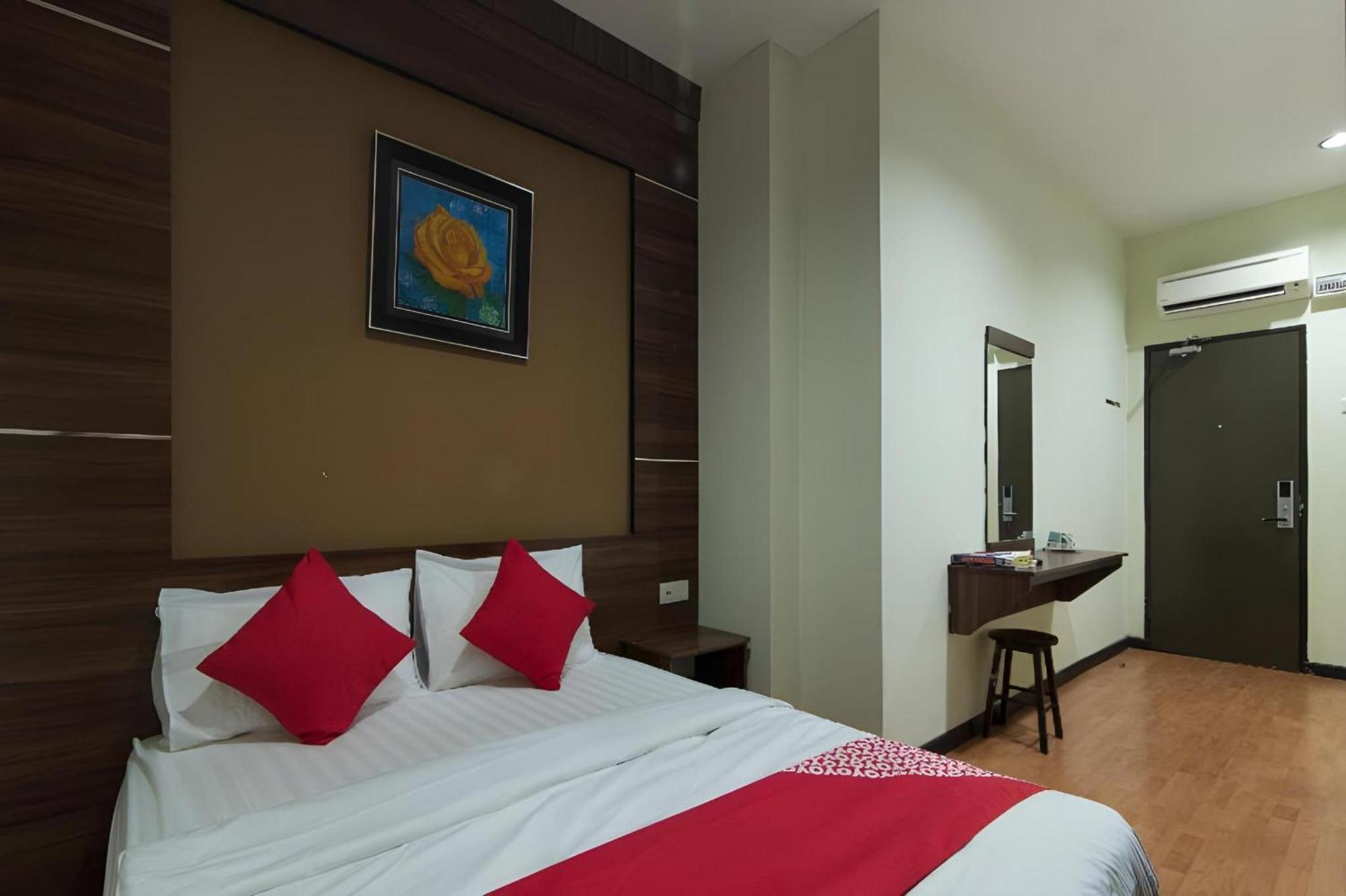 Capital O 812 Hotel Smc Seksyen 13 Shah Alam Exterior foto